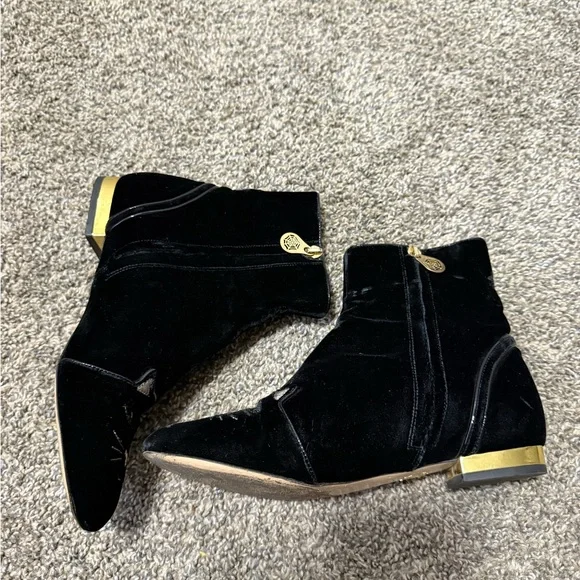 Charlotte Olympia Black Cat Face Ankle Booties - Picture 3 of 8
